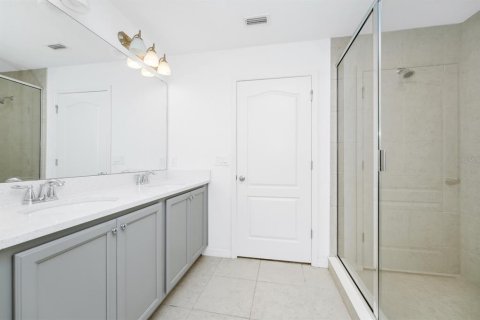 Townhouse in Davenport, Florida 3 bedrooms, 156.26 sq.m. № 1687614 - photo 20
