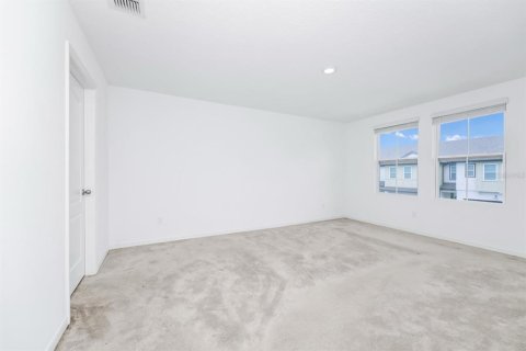 Townhouse in Davenport, Florida 3 bedrooms, 156.26 sq.m. № 1687614 - photo 17