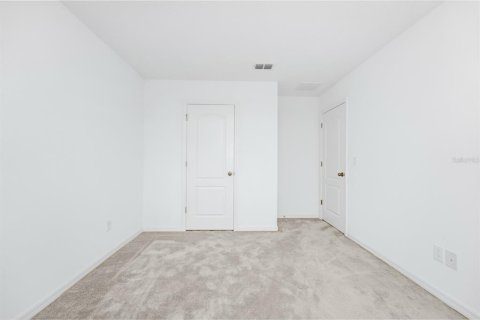 Townhouse in Davenport, Florida 3 bedrooms, 156.26 sq.m. № 1687614 - photo 25