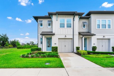 Townhouse in Davenport, Florida 3 bedrooms, 156.26 sq.m. № 1687614 - photo 2