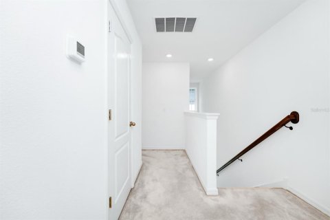Townhouse in Davenport, Florida 3 bedrooms, 156.26 sq.m. № 1687614 - photo 14