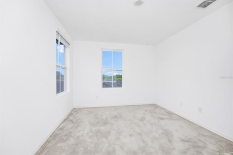 Townhouse in Davenport, Florida 3 bedrooms, 156.26 sq.m. № 1687614 - photo 22