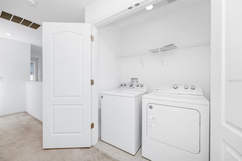 Townhouse in Davenport, Florida 3 bedrooms, 156.26 sq.m. № 1687614 - photo 27