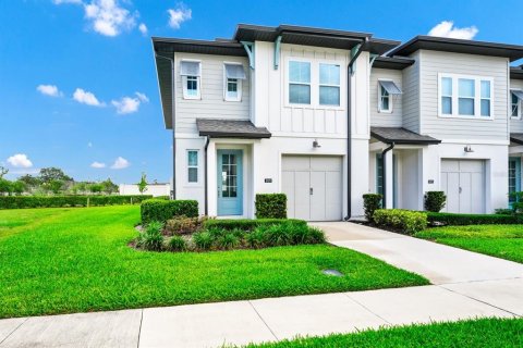 Townhouse in Davenport, Florida 3 bedrooms, 156.26 sq.m. № 1687614 - photo 1