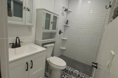Villa ou maison à vendre à Miami, Floride: 3 chambres, 102.19 m2 № 2254793 - photo 19