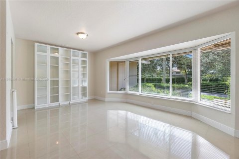 House in Coral Springs, Florida 3 bedrooms № 1971451 - photo 6