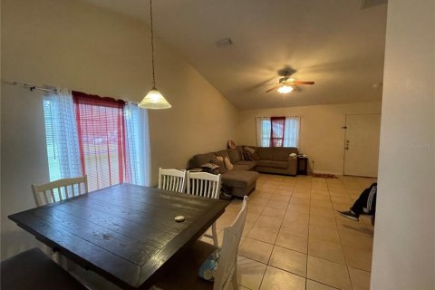 Commercial property in Ocala, Florida 4 bedrooms, 205.41 sq.m. № 2232950 - photo 14