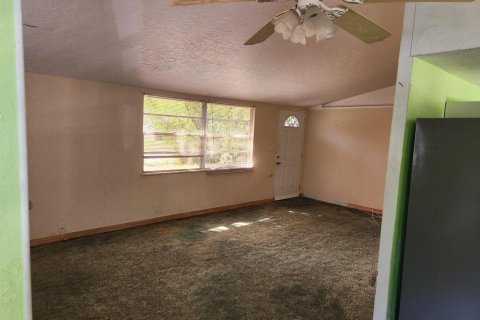 House in Sanford, Florida 2 bedrooms, 85.93 sq.m. № 2186738 - photo 4