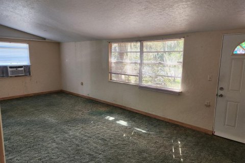 House in Sanford, Florida 2 bedrooms, 85.93 sq.m. № 2186738 - photo 3