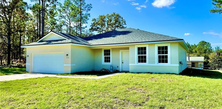 Villa ou maison à Citrus Springs, Floride 4 chambres, 169.73 m2 № 1530395