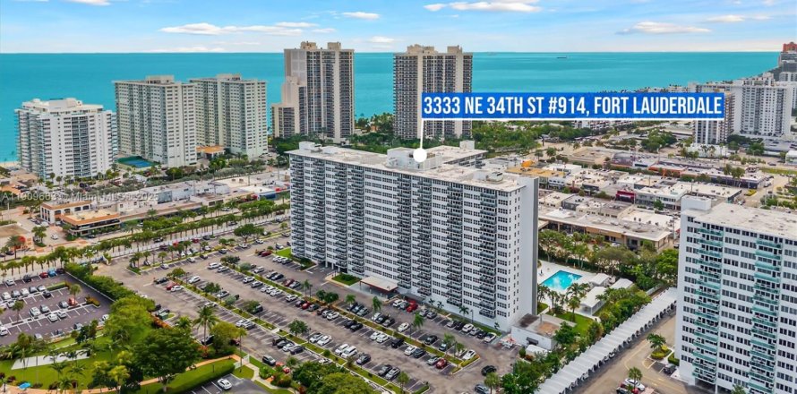 Condominio en Fort Lauderdale, Florida, 1 dormitorio  № 1966775