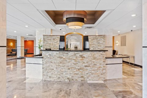 Condominio en venta en Fort Lauderdale, Florida, 1 dormitorio, 74.32 m2 № 1966775 - foto 18