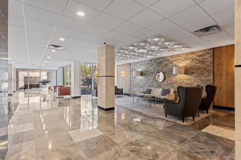 Condominio en venta en Fort Lauderdale, Florida, 1 dormitorio, 74.32 m2 № 1966775 - foto 19