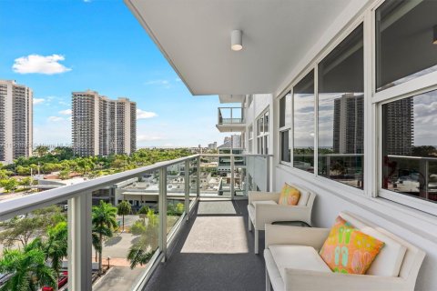 Condominio en venta en Fort Lauderdale, Florida, 1 dormitorio, 74.32 m2 № 1966775 - foto 17