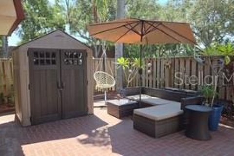 Townhouse in Palm Harbor, Florida 2 bedrooms, 124.86 sq.m. № 1900751 - photo 3