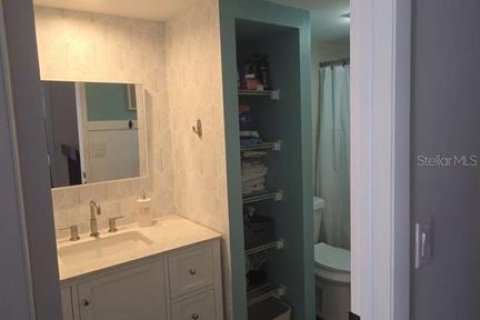 Townhouse in Palm Harbor, Florida 2 bedrooms, 124.86 sq.m. № 1900751 - photo 11