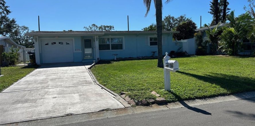 Casa en Seminole, Florida 2 dormitorios, 102.56 m2 № 1536242