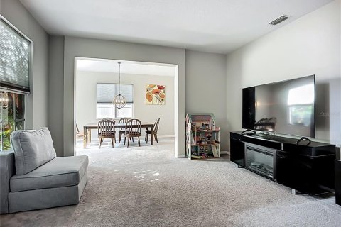 House in Riverview, Florida 4 bedrooms, 358.14 sq.m. № 1839826 - photo 7