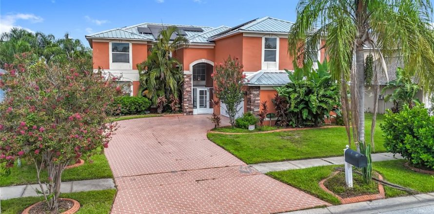 House in Riverview, Florida 4 bedrooms, 358.14 sq.m. № 1839826