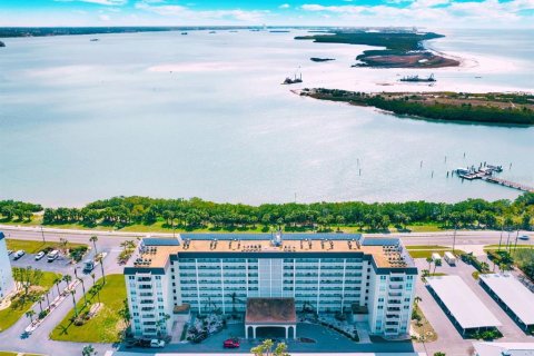 Condominio en venta en Dunedin, Florida, 1 dormitorio, 74.51 m2 № 1558359 - foto 2