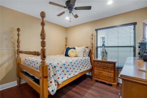 Casa en venta en Miramar, Florida, 4 dormitorios, 266.63 m2 № 1889447 - foto 20