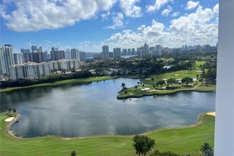 Condo in Aventura, Florida, 2 bedrooms  № 1749838 - photo 26
