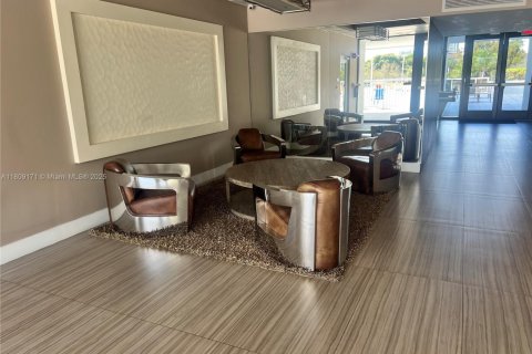 Condo in Aventura, Florida, 2 bedrooms  № 1749838 - photo 30