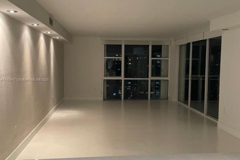 Condo in Aventura, Florida, 2 bedrooms  № 1749838 - photo 12