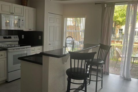 Adosado en alquiler en Dania Beach, Florida, 3 dormitorios, 150.13 m2 № 1953593 - foto 5