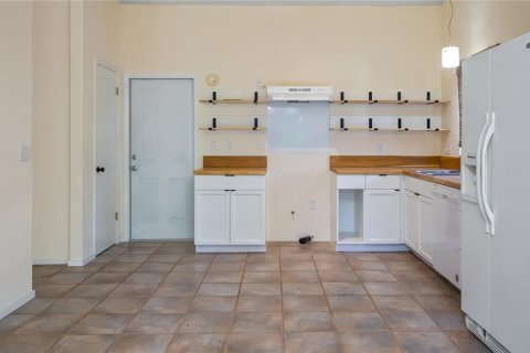 House in Clermont, Florida 3 bedrooms, 145.76 sq.m. № 1793187 - photo 8