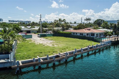 Terreno en venta en Fort Lauderdale, Florida № 1938861 - foto 4
