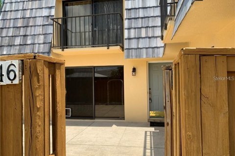 Townhouse in Leesburg, Florida 2 bedrooms, 119.66 sq.m. № 1767009