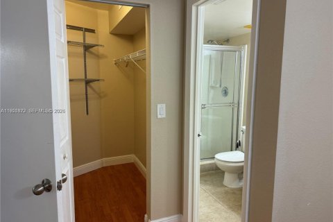 Condominio en venta en Coral Springs, Florida, 2 dormitorios, 91.6 m2 № 2153579 - foto 18