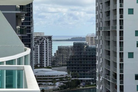 Condominio en alquiler en Miami, Florida, 1 dormitorio, 91.69 m2 № 1998492 - foto 23