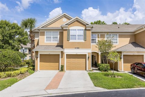 Townhouse in Orlando, Florida 3 bedrooms, 156.26 sq.m. № 1781307 - photo 1