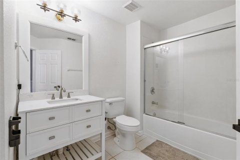Townhouse in Orlando, Florida 3 bedrooms, 156.26 sq.m. № 1781307 - photo 17