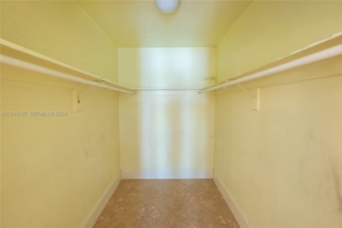 Copropriété à vendre à Miami, Floride: 2 chambres, 88.72 m2 № 2001165 - photo 11