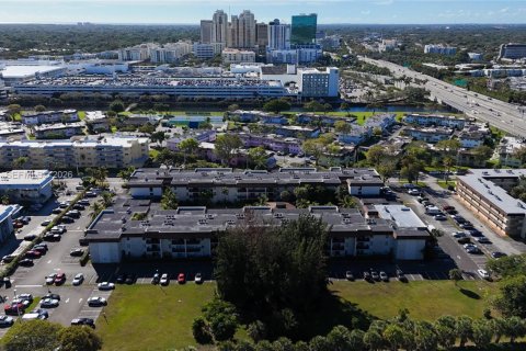 Copropriété à vendre à Miami, Floride: 2 chambres, 88.72 m2 № 2001165 - photo 22