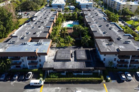 Copropriété à vendre à Miami, Floride: 2 chambres, 88.72 m2 № 2001165 - photo 25