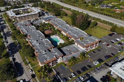 Copropriété à vendre à Miami, Floride: 2 chambres, 88.72 m2 № 2001165 - photo 21