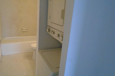 Copropriété à louer à Lauderhill, Floride: 2 chambres, 90.3 m2 № 2016780 - photo 20