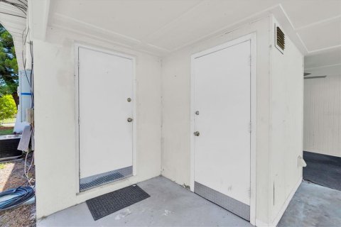 Appartement à louer à Gulfport, Floride: 1 chambre, 67.63 m2 № 2373419 - photo 15