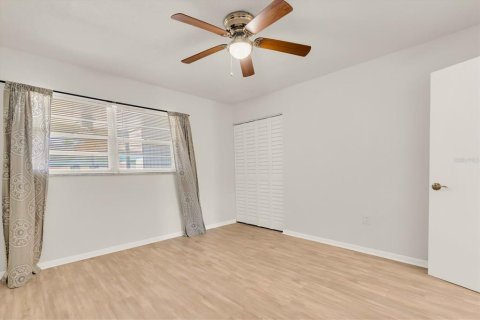 Appartement à louer à Gulfport, Floride: 1 chambre, 67.63 m2 № 2373419 - photo 8