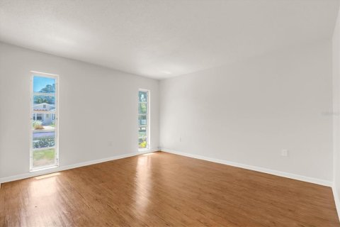 Appartement à louer à Gulfport, Floride: 1 chambre, 67.63 m2 № 2373419 - photo 5