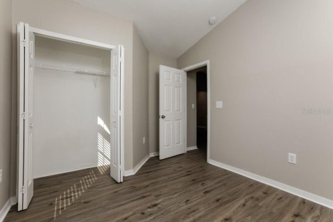 Villa ou maison à louer à Kissimmee, Floride: 3 chambres, 136.19 m2 № 1905281 - photo 12