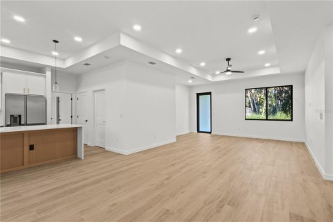 Villa ou maison à louer à Venice, Floride: 3 chambres, 140.19 m2 № 2416589 - photo 4
