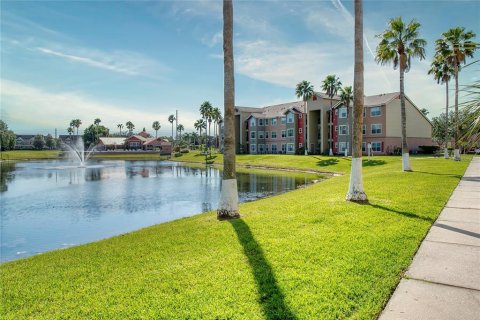 Condo in Kissimmee, Florida, 1 bedroom  № 1635861 - photo 13
