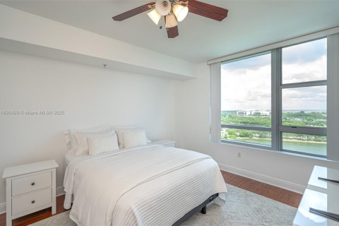 Copropriété à vendre à Sunrise, Floride: 2 chambres, 108.23 m2 № 1963522 - photo 4