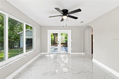Villa ou maison à vendre à New Port Richey, Floride: 3 chambres, 119.19 m2 № 2339423 - photo 12