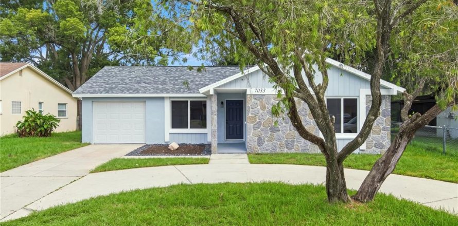 Villa ou maison à New Port Richey, Floride 3 chambres, 119.19 m2 № 2339423
